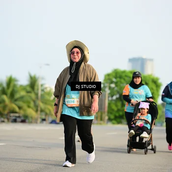 Runner Photo 8354871