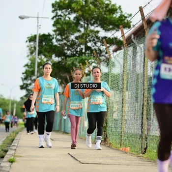 Runner Photo 8354889
