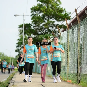 Runner Photo 8354893