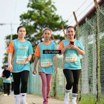 Runner Photo 8354896