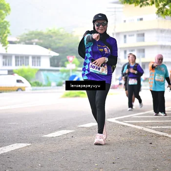 Runner Photo 8354903
