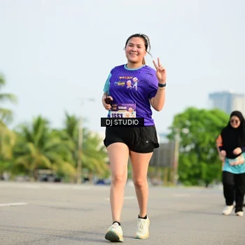 Runner Photo 8354917