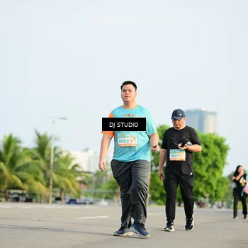Runner Photo 8354956