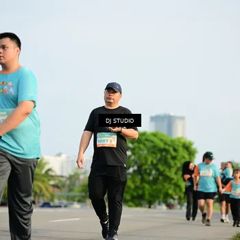 Runner Photo 8354964