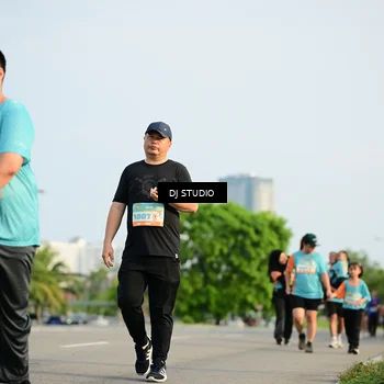 Runner Photo 8354965