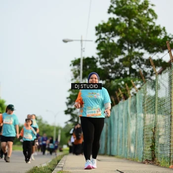 Runner Photo 8354969