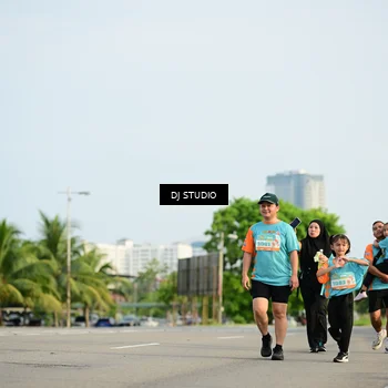 Runner Photo 8355021