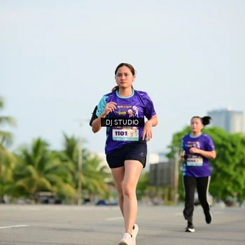 Runner Photo 8355035