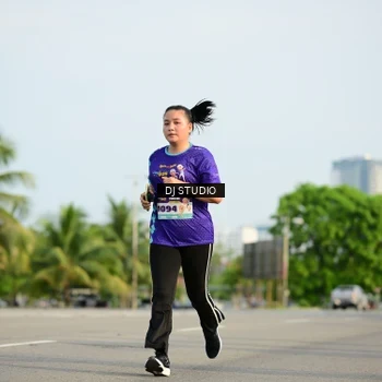 Runner Photo 8355046