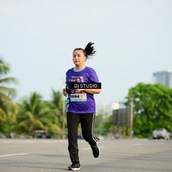 Runner Photo 8355047