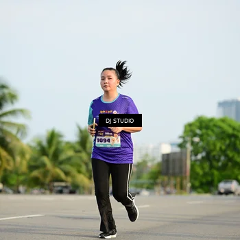 Runner Photo 8355051