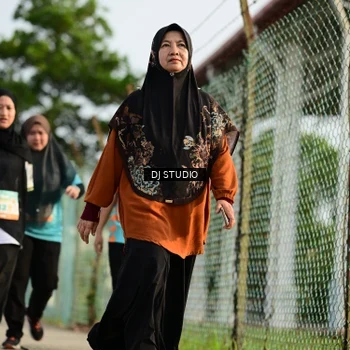 Runner Photo 8355057