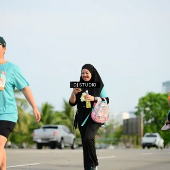 Runner Photo 8355058