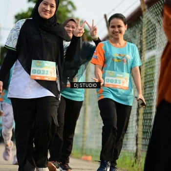 Runner Photo 8355066
