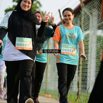 Runner Photo 8355068