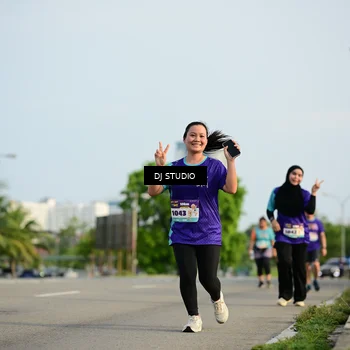 Runner Photo 8355090
