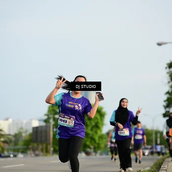 Runner Photo 8355092