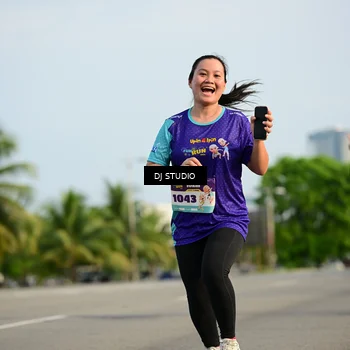 Runner Photo 8355098