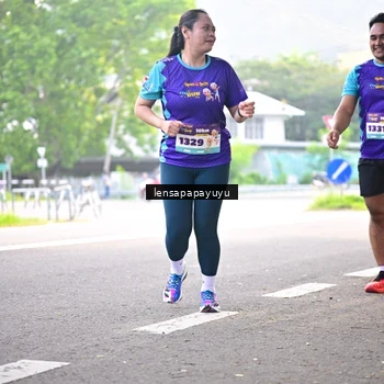 Runner Photo 8355099