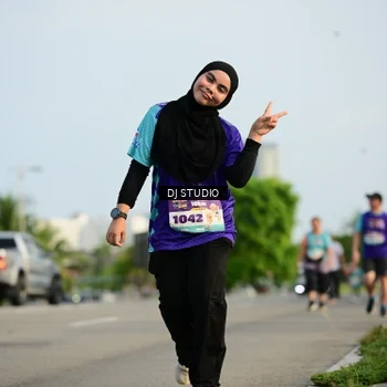 Runner Photo 8355121