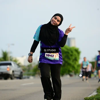 Runner Photo 8355137