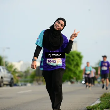 Runner Photo 8355155