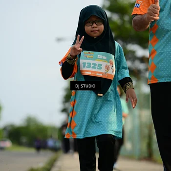 Runner Photo 8355167