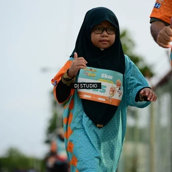 Runner Photo 8355172