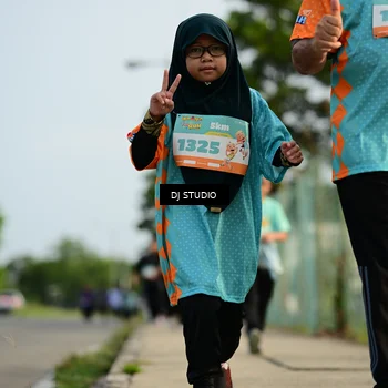 Runner Photo 8355178