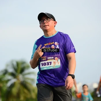 Runner Photo 8355184