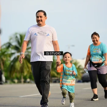 Runner Photo 8355195
