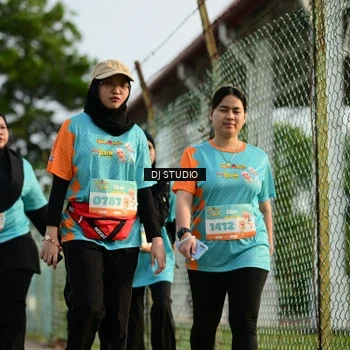 Runner Photo 8355204