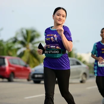 Runner Photo 8355241