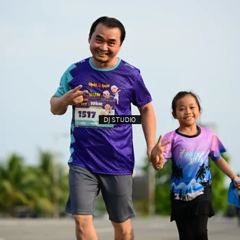 Runner Photo 8355250