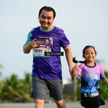 Runner Photo 8355252