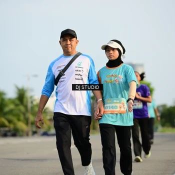 Runner Photo 8355275