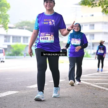 Runner Photo 8355286