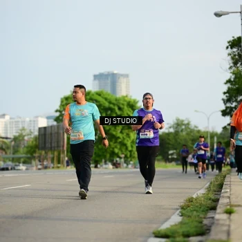Runner Photo 8355297