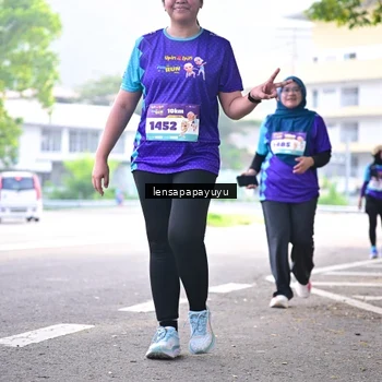 Runner Photo 8355299