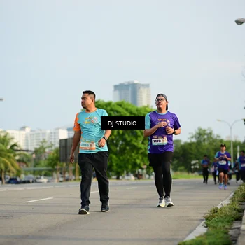 Runner Photo 8355304