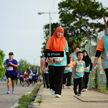 Runner Photo 8355325