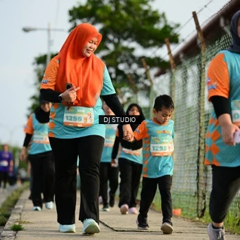 Runner Photo 8355335