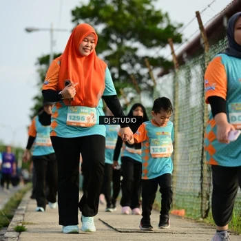 Runner Photo 8355349