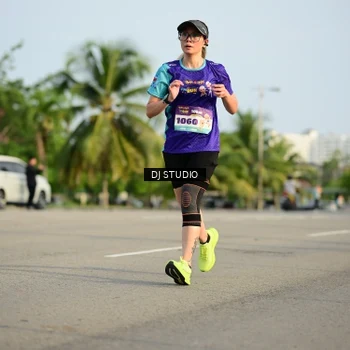 Runner Photo 8355353
