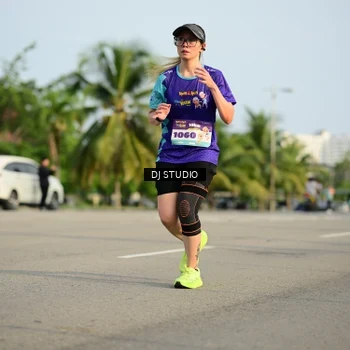Runner Photo 8355358