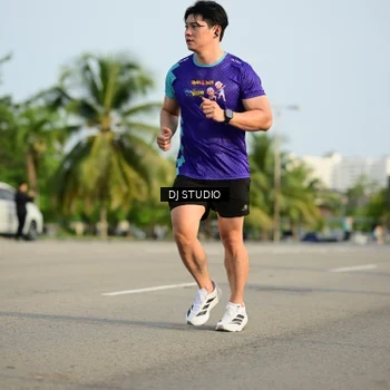 Runner Photo 8355364