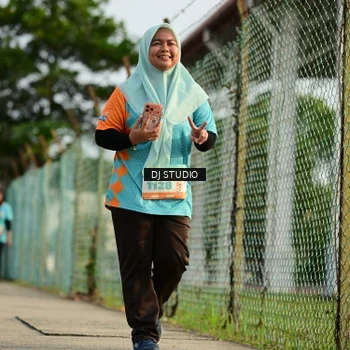 Runner Photo 8355378