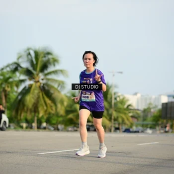 Runner Photo 8355409