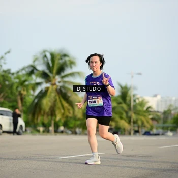 Runner Photo 8355410