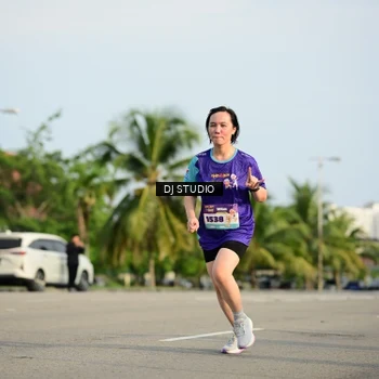 Runner Photo 8355412
